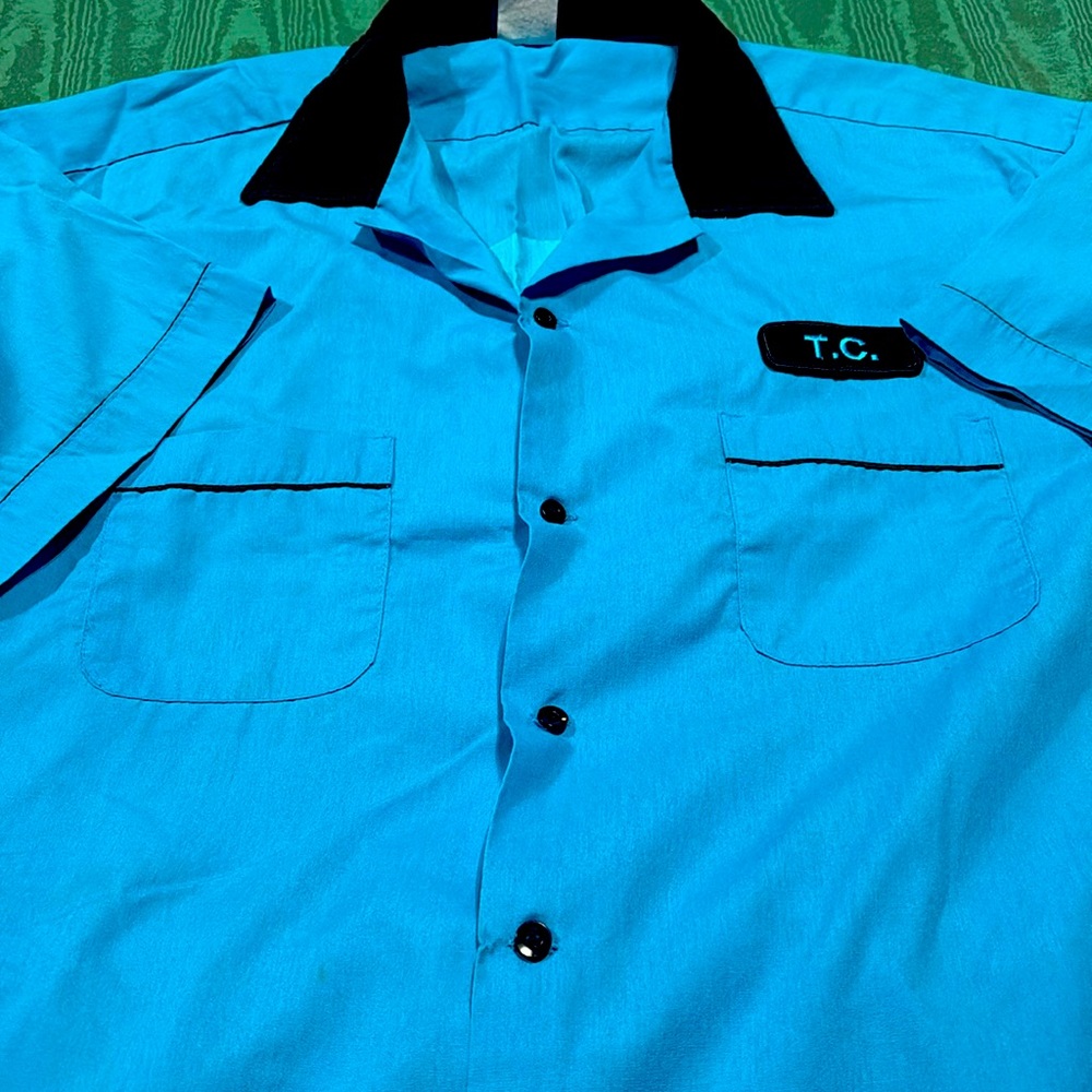 Retro bowling shirt, teal blue with black accents